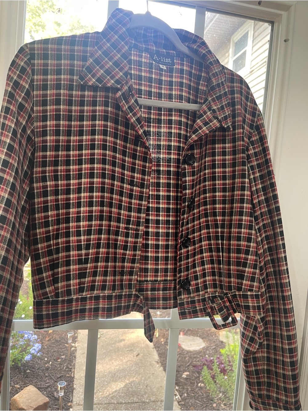 A-list Plaid Button-Up Cropped Jacket - Black & Red